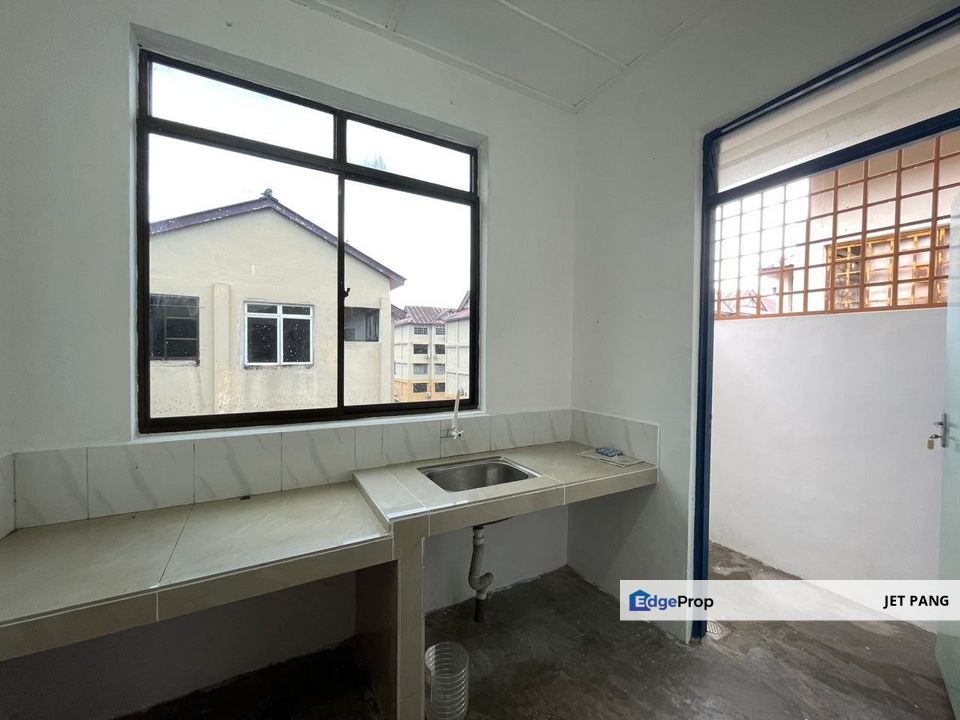 Taman Daya Jalan Nibong, Flat Mampu Milik, Full Loan Bulanan RM550+ Sahaja, Kitchen Tabletop, Cat Baru, Hak Milik Kekal, Good Condition Unit, Johor, Johor Bahru
