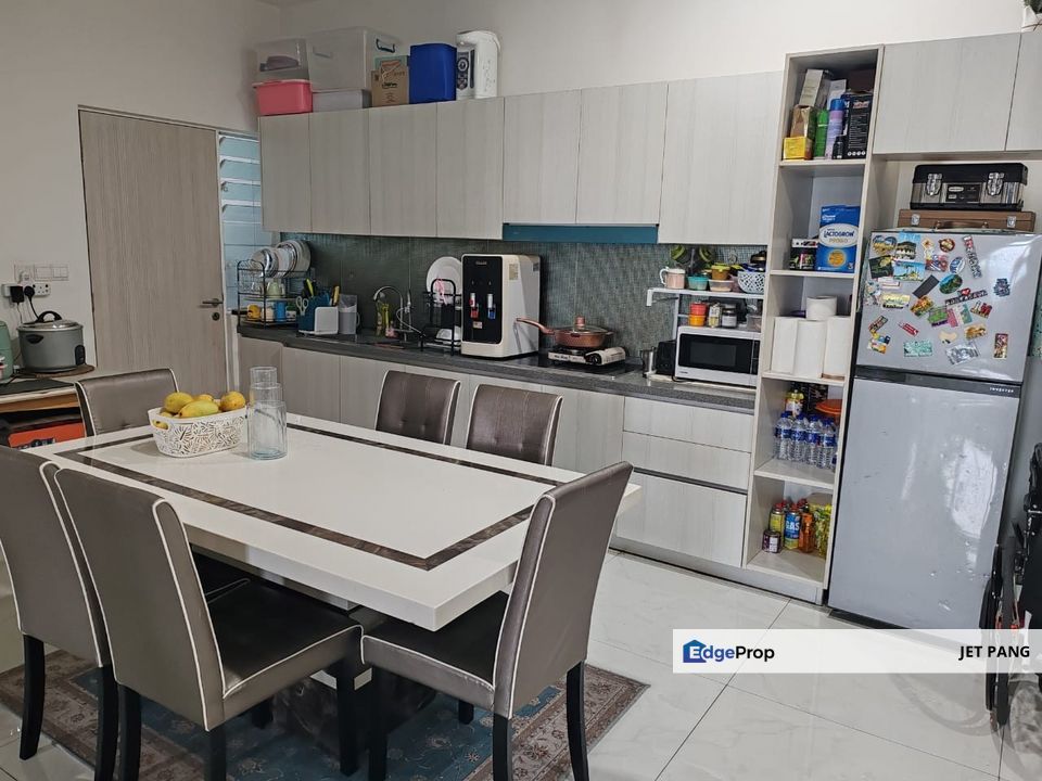 Mount Austin Havona 3 Bedrooms Unit for Sale - Big Spacious Layout High Floor Unit - Low Density Freehold Title - High ROI Prime Convenient Location, Johor, Johor Bahru
