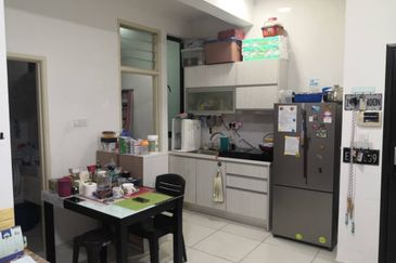 D'Summit Residences @ Kempas Utama