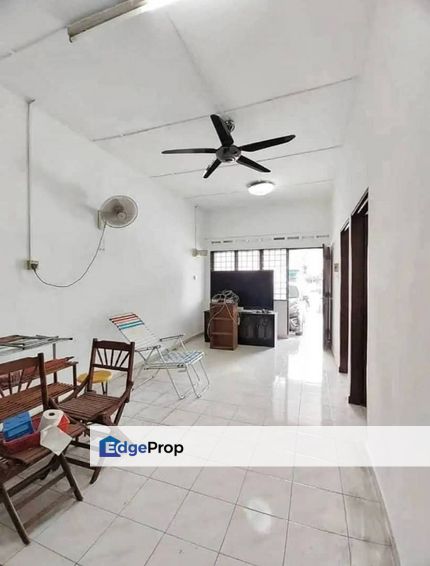 Taman Universiti Single Storey For Sale, Johor, Skudai