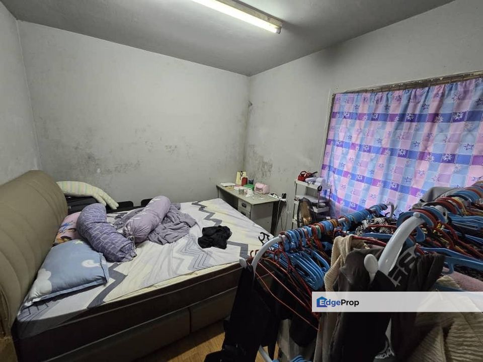 Jalan Silat Gayong, Bandar Selesa Jaya, 81300 johor. Flat For Sale, Johor, Skudai