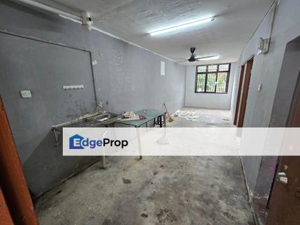 Taman Putri Kulai Flat For Sale, Johor, Kulai