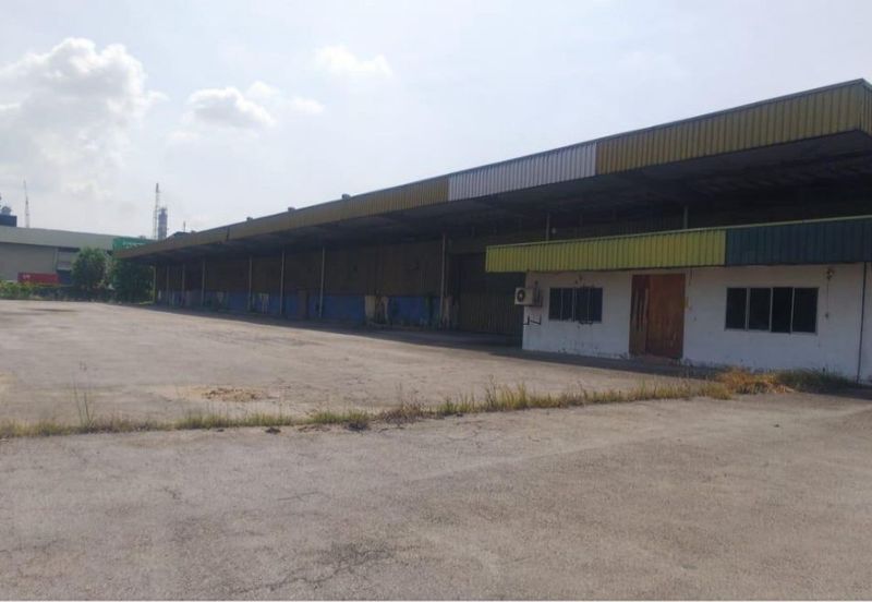 Jalan Pelabuhan Johor Port