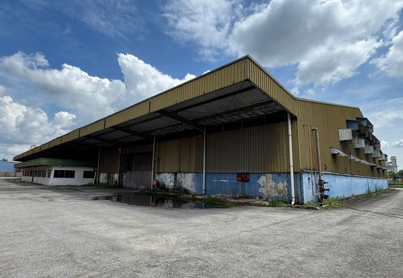 Jalan Pelabuhan Johor Port