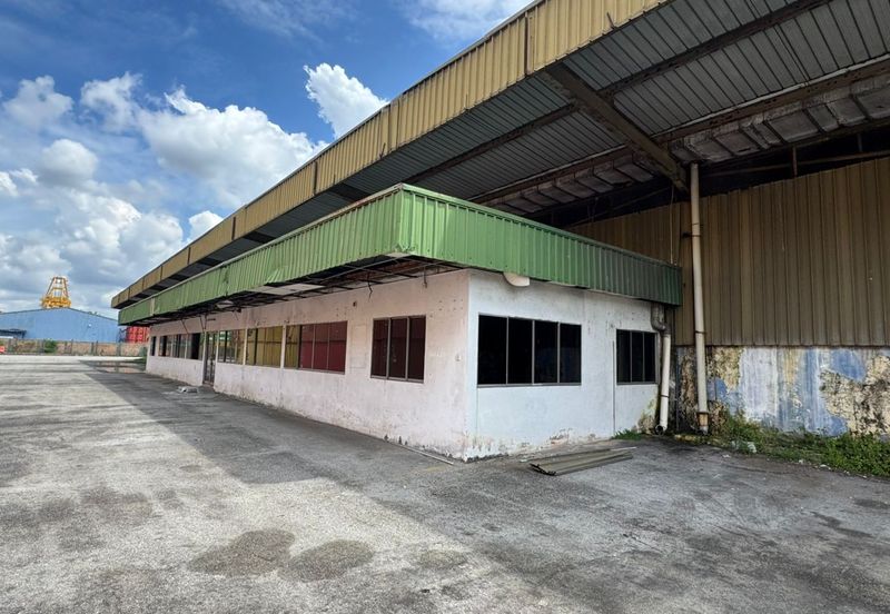 Jalan Pelabuhan Johor Port