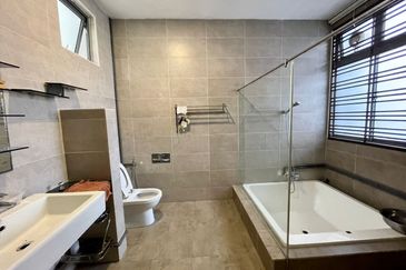 Taman Impian Heights