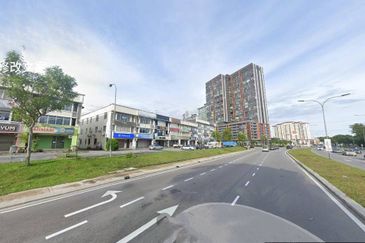 Taman Mount Austin Commercial