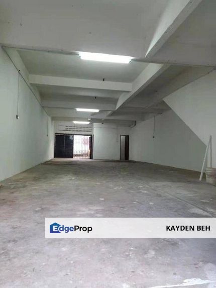 Skudai shop for sale, Johor, Skudai