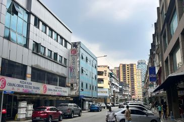 Corner 4 Storey Shoplot For Sale Nearby Lalaport Exchange TRX and Berjaya Time Square