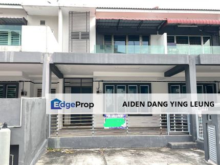Taman Baiduri Dengkil 2 Storey Terrace For Sale, Selangor, Dengkil
