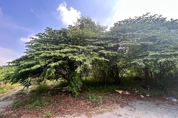 Bangi Freehold Bungalow Land For Sale