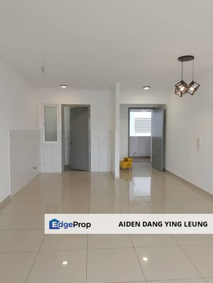 Vina Residency 3 Bedroom Partially Furnish For Sale Cheras Balakong, Kuala Lumpur, Cheras