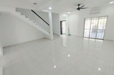 Kota Puteri, Batu Arang