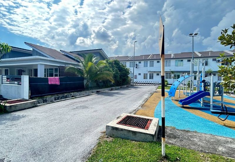 Taman Desa Salak Pekerti