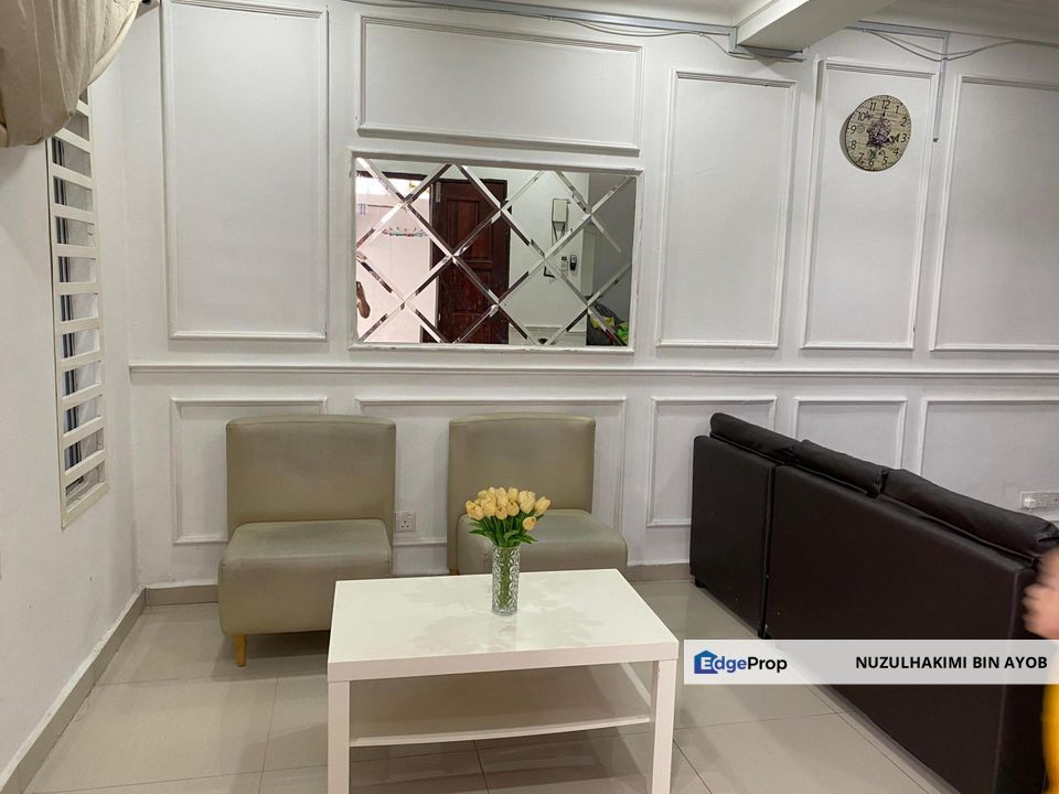 (Fully Renovated & Extended) Double Storey Terrace di Taman Salak Perdana, Bandar Baru Salak Tinggi, Selangor, Sepang