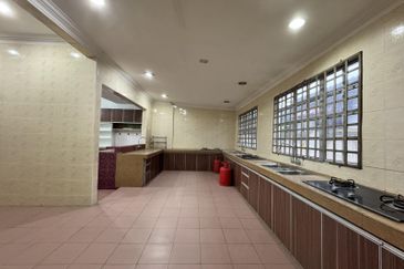 Rumah Semi D , Fully Renovated di Seksyen 3, Bandar Baru Bangi