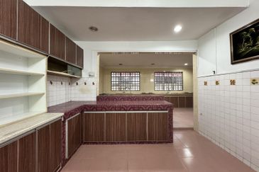 Rumah Semi D , Fully Renovated di Seksyen 3, Bandar Baru Bangi