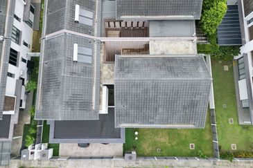 Tiana Elmina Gardens