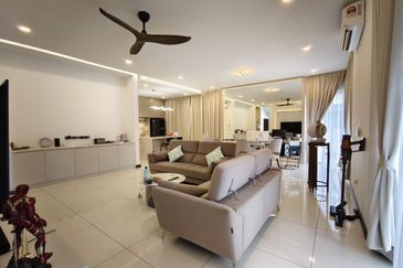 Tiana Elmina Gardens