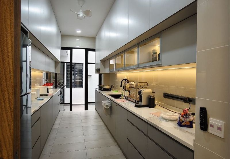 Tiana Elmina Gardens