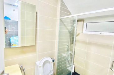 Duta Villa, Presint 14