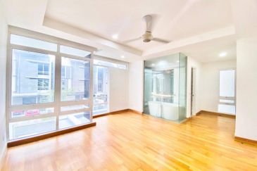 Duta Villa, Presint 14