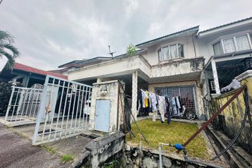 Facing Open Paling Murah Double Storey Terrace at Taman Puncak Utama , Kajang