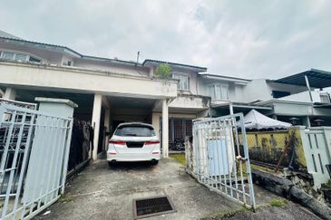 Facing Open Paling Murah Double Storey Terrace at Taman Puncak Utama , Kajang