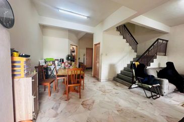 Facing Open Paling Murah Double Storey Terrace at Taman Puncak Utama , Kajang