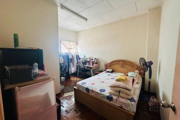 Facing Open Paling Murah Double Storey Terrace at Taman Puncak Utama , Kajang