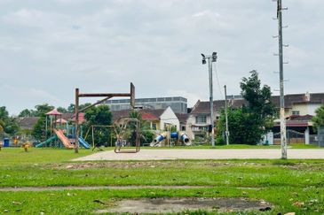 Facing Open Paling Murah Double Storey Terrace at Taman Puncak Utama , Kajang