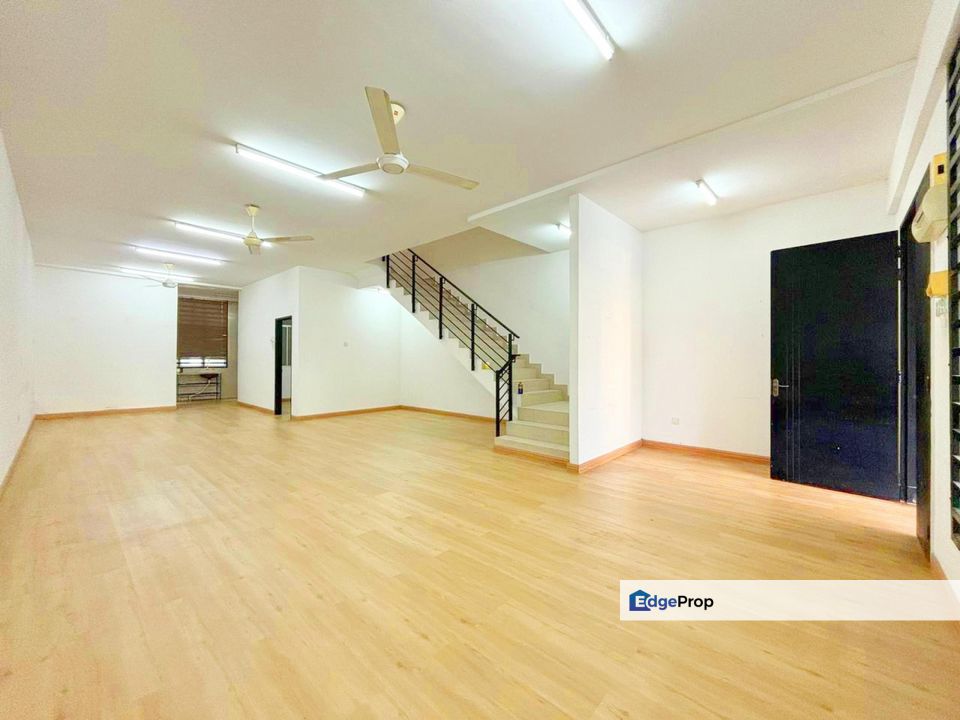 Below Market Value Freehold 2 Storey Terrace at Bangi Avenue 1, Kajang, Selangor, Bangi