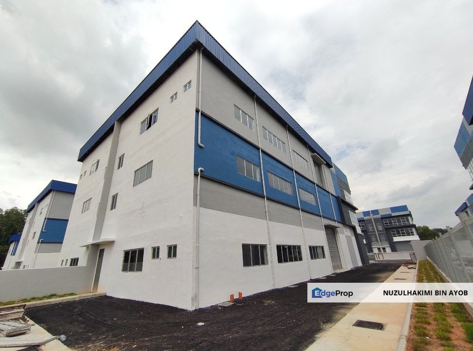New Semi D Factory at Balakong Jaya , Selangor, Balakong