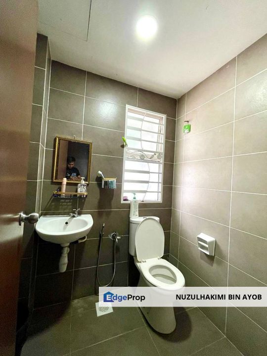 Rumah Semi D Mewah di Taman Desiran Bayu, Puchong, Selangor, Puchong