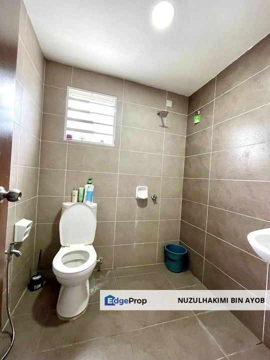 Rumah Semi D Mewah di Taman Desiran Bayu, Puchong, Selangor, Puchong