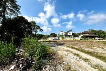 Kampung Jenderam Hulu