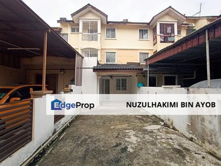 Rumah Townhouse 2 Tingat di Taman Kajang Perdana, Kajang, Selangor, Kajang