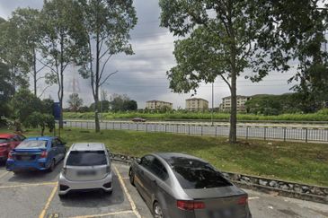 2 storey Shop Lot Facing Main Road at Seksyen 4 Bandar Baru Bangi