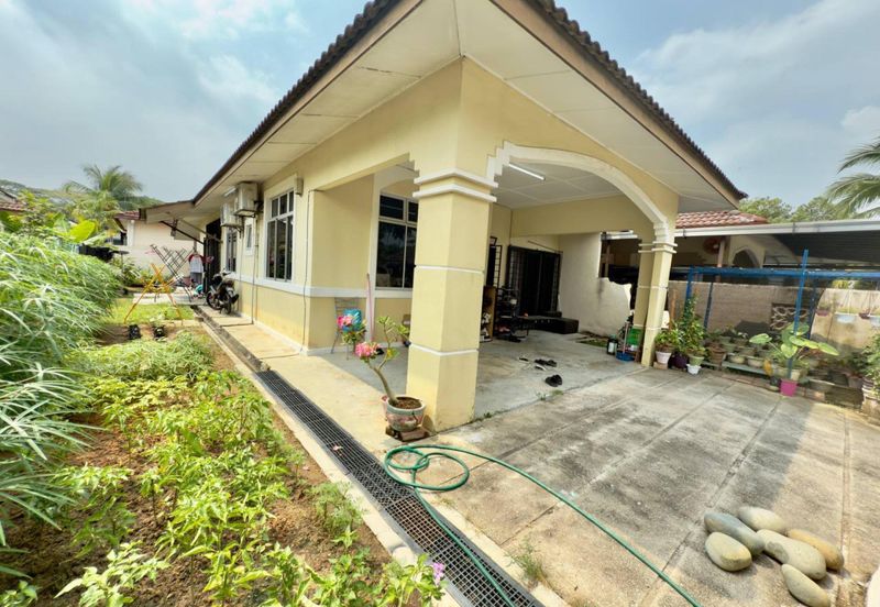 Taman Kota Warisan Permai