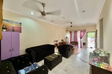 Taman Kota Warisan Permai