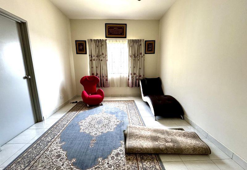 Taman Tasik Semenyih (Lake Residence)