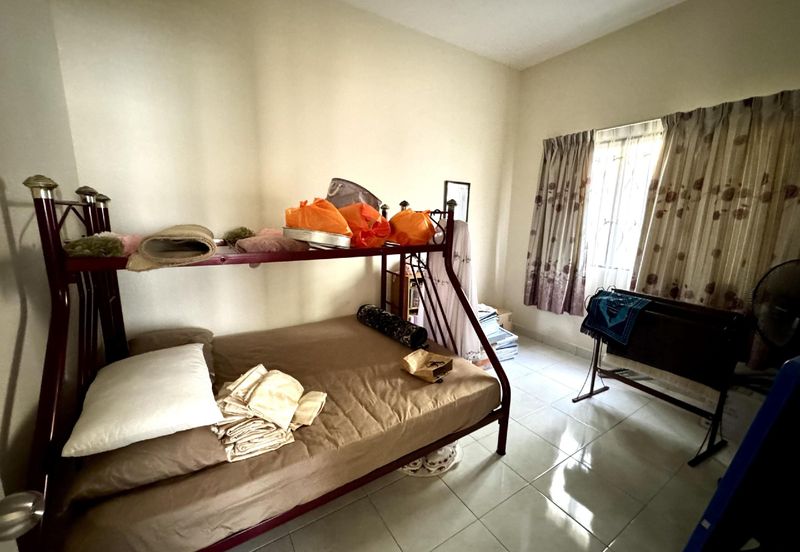 Taman Tasik Semenyih (Lake Residence)