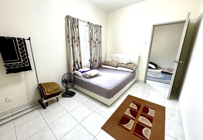 Taman Tasik Semenyih (Lake Residence)