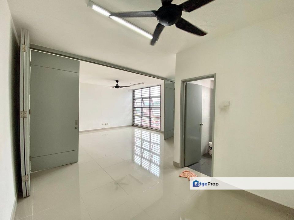 [LEASEHOLD & NEAR TO MRT SATION] BUMI LOT OFFICE SPACE MKH AVENUE KAJANG (SOFO) KAJANG MAIN TOWN, Selangor, Kajang