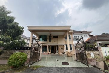 Bandar Tun Hussein Onn