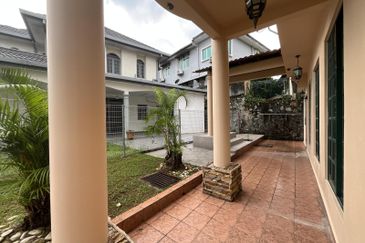 Bandar Tun Hussein Onn