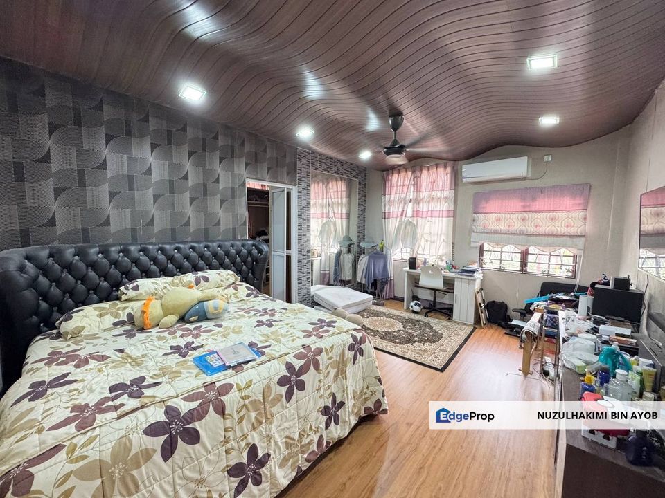 Renovated Semi D 2 tingkat Villa Sutera di Seksyen 1 , Bandar Baru Bangi, Selangor, Bangi