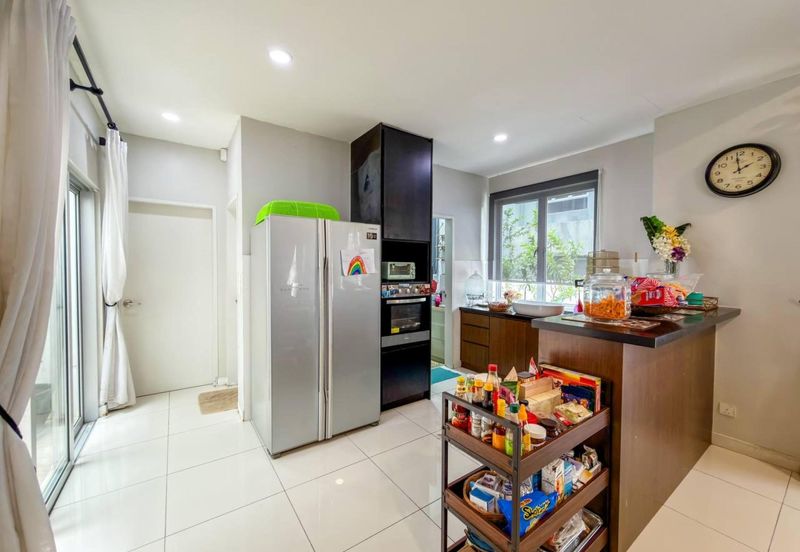 Parkfield Residences, Tropicana Heights