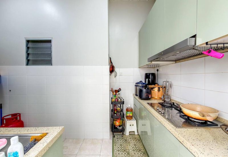 Parkfield Residences, Tropicana Heights