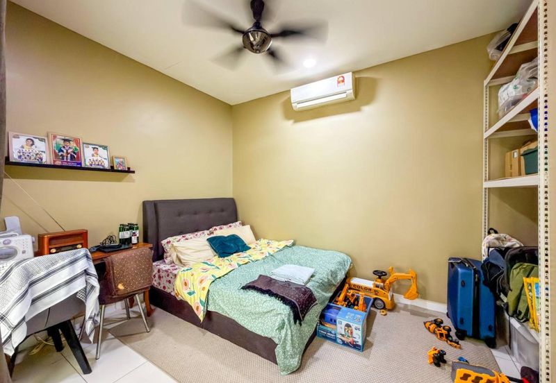 Parkfield Residences, Tropicana Heights